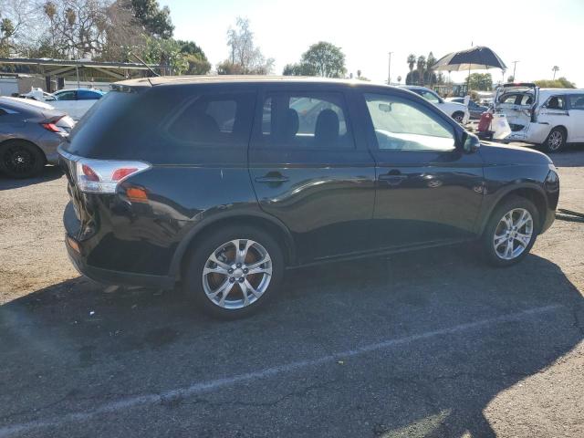Photo 3 from auction – 2015 MITSUBISHI OUTLANDER with VIN JA4AD3A35FZ009827