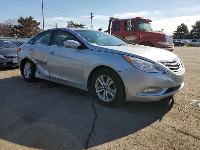 Photo 4 from auction – 2013 HYUNDAI SONATA GLS with VIN 5NPEB4AC8DH783156