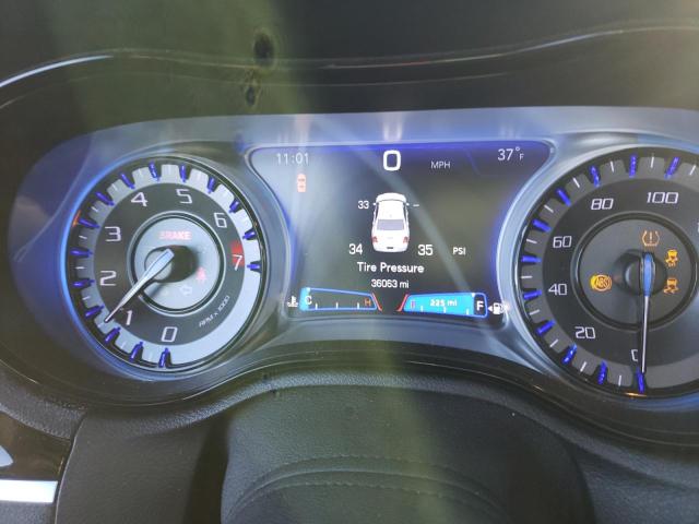 Photo 9 from auction – 2019 CHRYSLER 300 S with VIN 2C3CCABG4KH517339