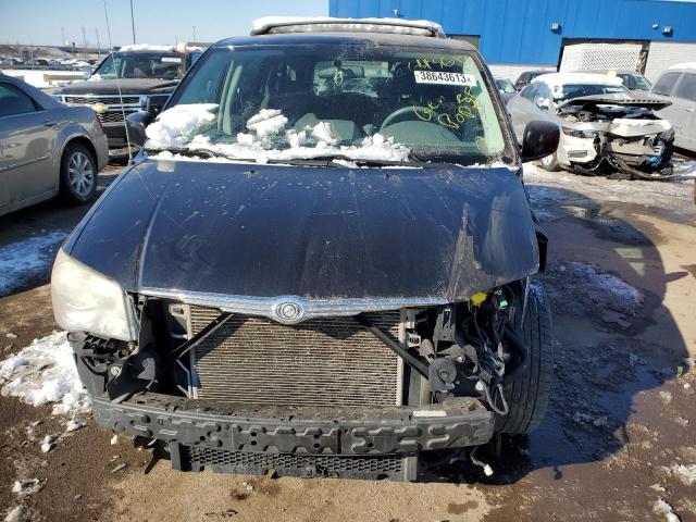 Photo 5 from auction – 2010 CHRYSLER TOWN & COU with VIN 2A4RR5D17AR315828