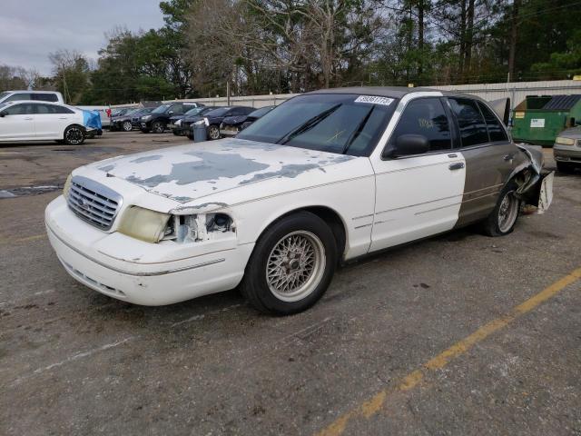 FORD CROWN VICT 2001 with VIN 2FAFP73W91X121360 - Photo from auction