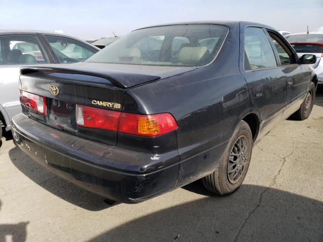 Photo 3 from auction – 2000 TOYOTA CAMRY CE with VIN 4T1BG22K6YU934405