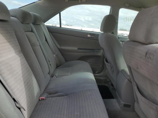 Photo 10 from auction – 2005 TOYOTA CAMRY LE with VIN 4T1BE32K15U585368