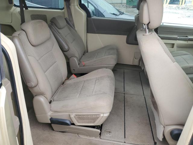 Photo 11 from auction – 2010 CHRYSLER TOWN & COU with VIN 2A4RR2D12AR422980