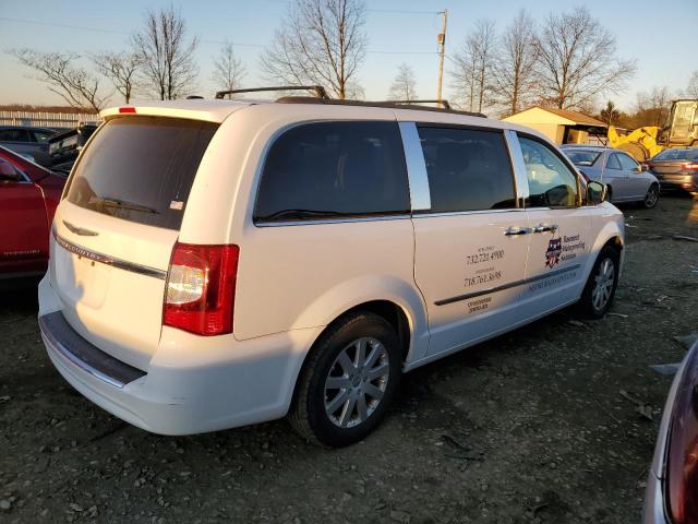 Photo 3 from auction – 2014 CHRYSLER TOWN & COU with VIN 2C4RC1BG4ER442792