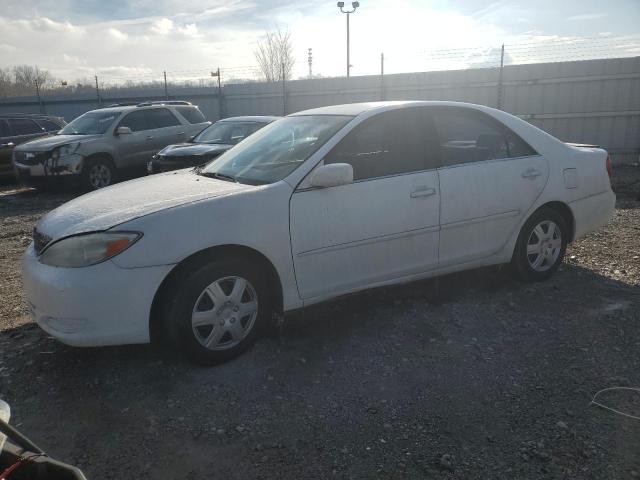 TOYOTA CAMRY LE 2002 with VIN 4T1BE32K52U024053 - Photo from auction
