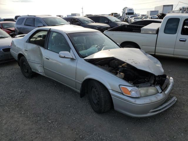 Photo 4 from auction – 2001 TOYOTA CAMRY CE with VIN JT2BF22K110339040