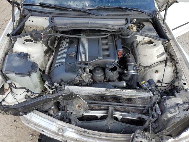 Photo 11 from auction – 2002 BMW 325 I with VIN WBAEV33462KL58294