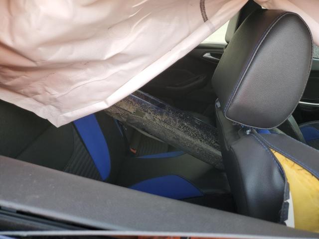 Photo 10 from auction – 2016 FORD FOCUS ST with VIN 1FADP3L98GL335630