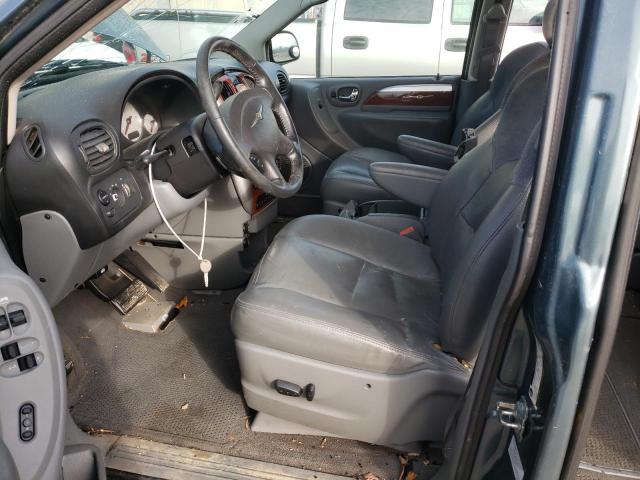 Photo 7 from auction – 2005 CHRYSLER TOWN & COU with VIN 2C8GP64L45R217726