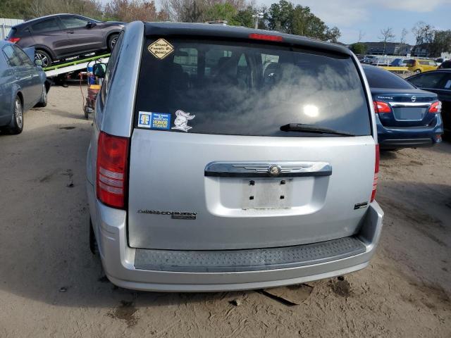 Photo 6 from auction – 2008 CHRYSLER TOWN & COU with VIN 2A8HR44H28R830523