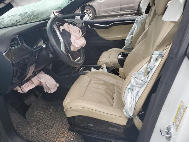Photo 7 from auction – 2016 TESLA MODEL X with VIN 5YJXCDE25GF026662