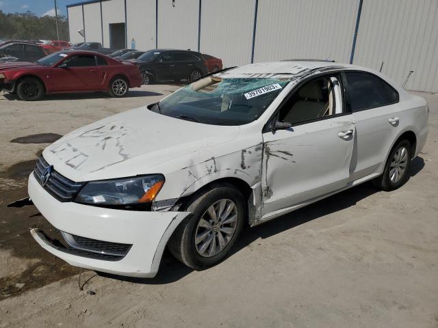 VOLKSWAGEN PASSAT S 2015 with VIN 1VWAS7A34FC046368 - Photo from auction