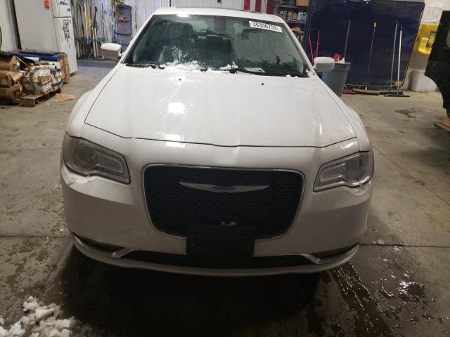 Photo 5 from auction – 2017 CHRYSLER 300 LIMITE with VIN 2C3CCARG9HH648488