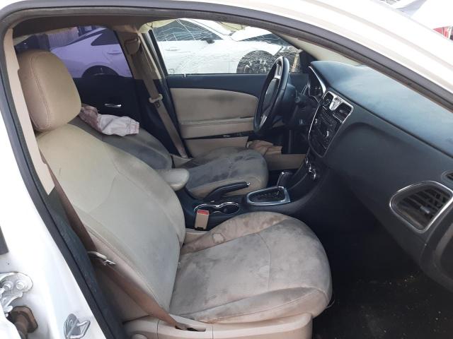 Photo 7 from auction – 2013 CHRYSLER 200 TOURIN with VIN 1C3CCBBB0DN546101