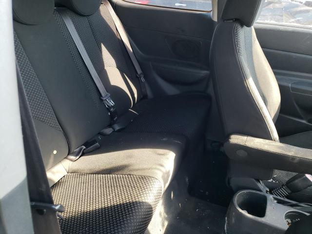 Photo 10 from auction – 2011 HYUNDAI ACCENT GL with VIN KMHCM3AC2BU192413