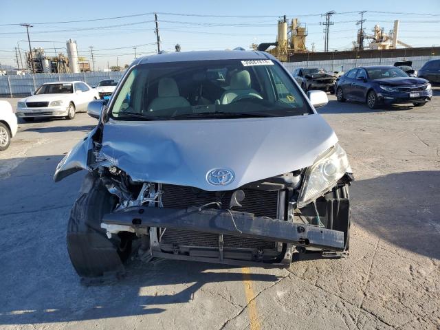 Photo 5 from auction – 2011 TOYOTA SIENNA LE with VIN 5TDKK3DC9BS066555