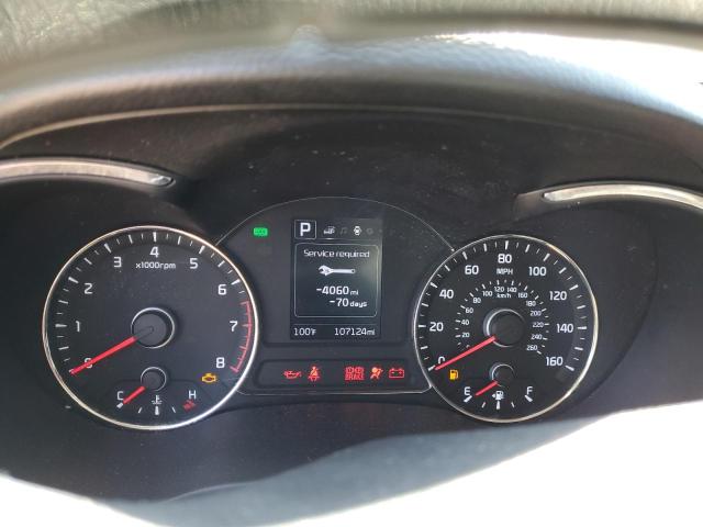 Photo 9 from auction – 2017 KIA FORTE LX with VIN 3KPFL4A76HE052790