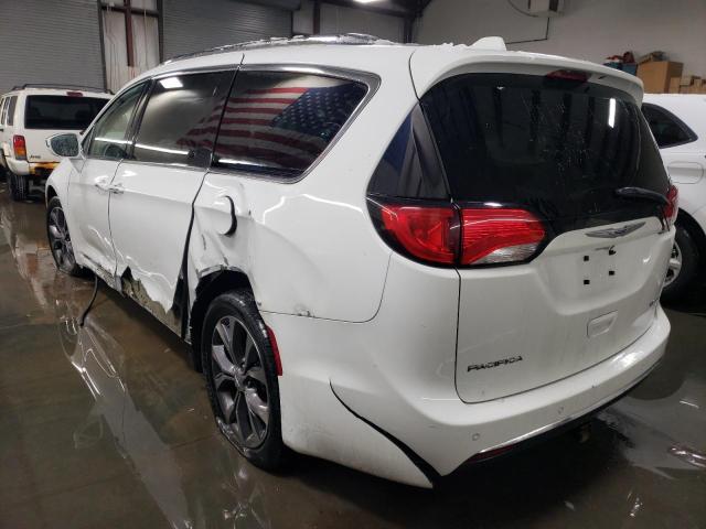 Photo 2 from auction – 2017 CHRYSLER PACIFICA L with VIN 2C4RC1GG8HR528250