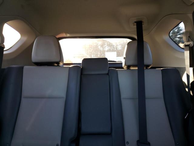 Photo 10 from auction – 2013 TOYOTA RAV4 LIMIT with VIN 2T3DFREV6DW056308