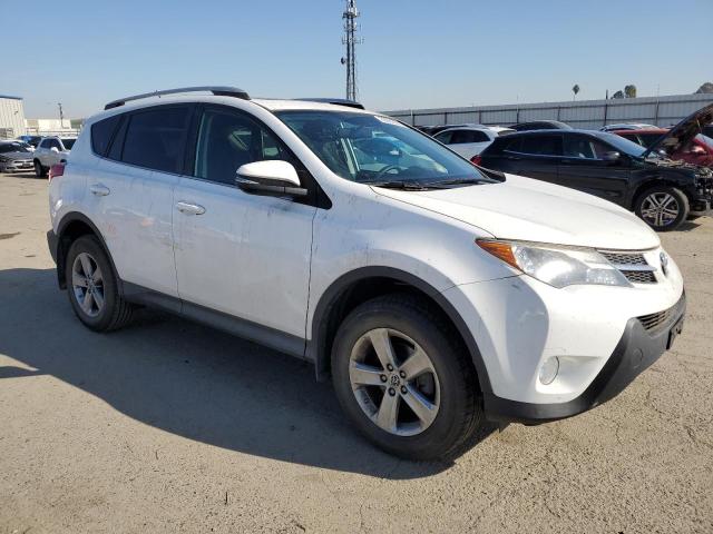 Photo 4 from auction – 2015 TOYOTA RAV4 XLE with VIN 2T3RFREV0FW334564