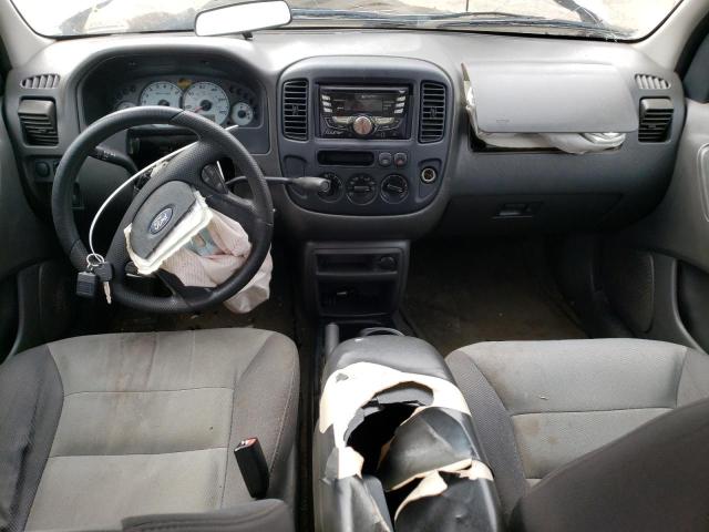 Photo 8 from auction – 2004 FORD ESCAPE XLS with VIN 1FMYU02194KB75284