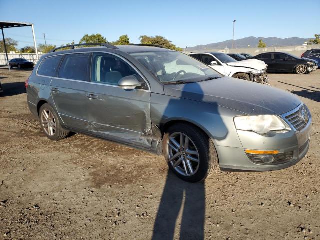 Photo 4 from auction – 2008 VOLKSWAGEN PASSAT WAG with VIN WVWTK73C78E081261