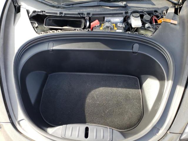Photo 12 from auction – 2018 TESLA MODEL 3 with VIN 5YJ3E1EA8JF057801