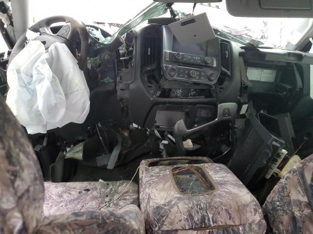 Photo 8 from auction – 2018 CHEVROLET SILVERADO with VIN 3GCUKREC4JG138639