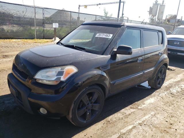 KIA SOUL + 2010 with VIN KNDJT2A2XA7028162 - Photo from auction