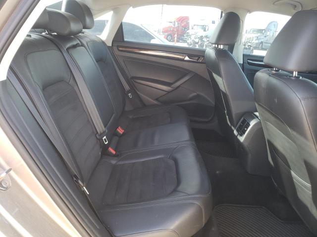 Photo 10 from auction – 2015 VOLKSWAGEN PASSAT SEL with VIN 1VWCV7A35FC034052