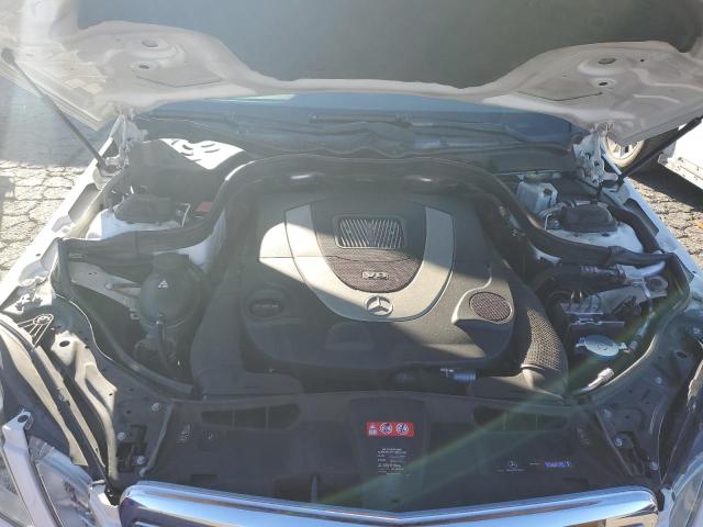 Photo 11 from auction – 2010 MERCEDES-BENZ E 550 with VIN WDDHF7CB2AA158218
