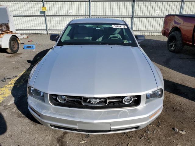 Photo 5 from auction – 2006 FORD MUSTANG with VIN 1ZVFT80N065144023