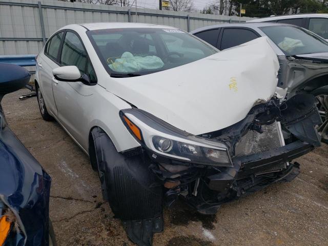 Photo 4 from auction – 2017 KIA FORTE LX with VIN 3KPFK4A79HE110362
