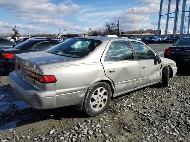 Photo 3 from auction – 1998 TOYOTA CAMRY LE with VIN JT2BF28K6W0139074