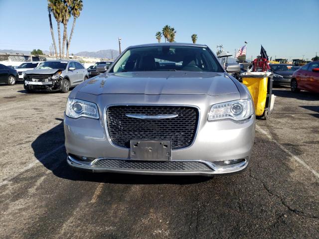 Photo 5 from auction – 2016 CHRYSLER 300 LIMITE with VIN 2C3CCAAG0GH220013