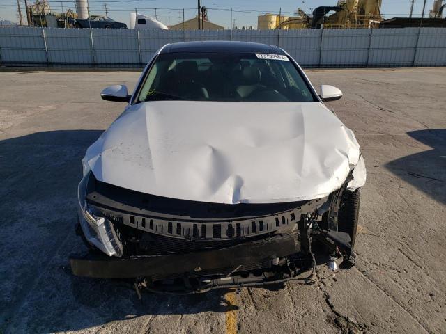 Photo 5 from auction – 2016 KIA OPTIMA EX with VIN 5XXGU4L33GG055230