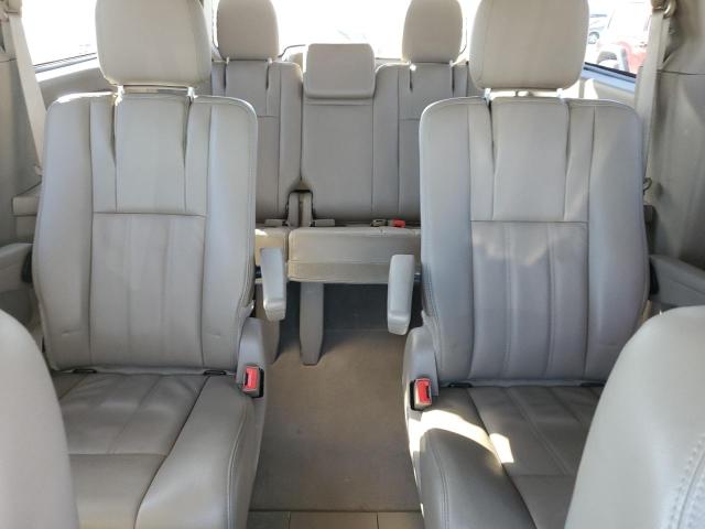 Photo 10 from auction – 2014 CHRYSLER TOWN & COU with VIN 2C4RC1BG9ER348441