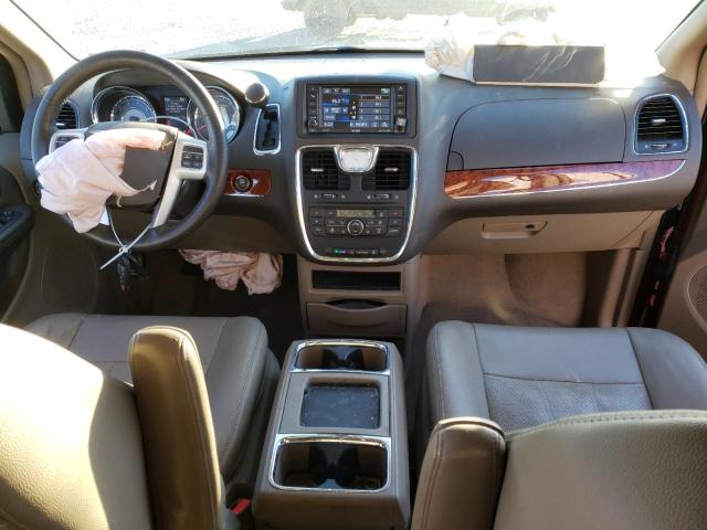 Photo 8 from auction – 2016 CHRYSLER TOWN & COU with VIN 2C4RC1CG0GR149246