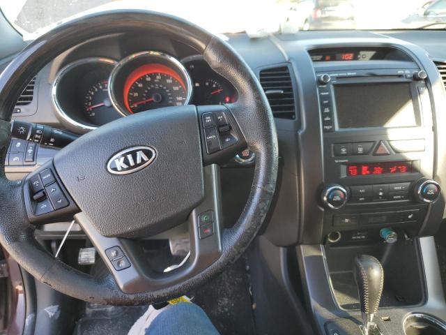 Photo 8 from auction – 2012 KIA SORENTO SX with VIN 5XYKWDA27CG285535