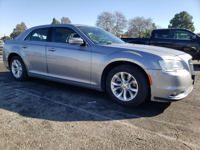 Photo 4 from auction – 2016 CHRYSLER 300 LIMITE with VIN 2C3CCAAG0GH220013