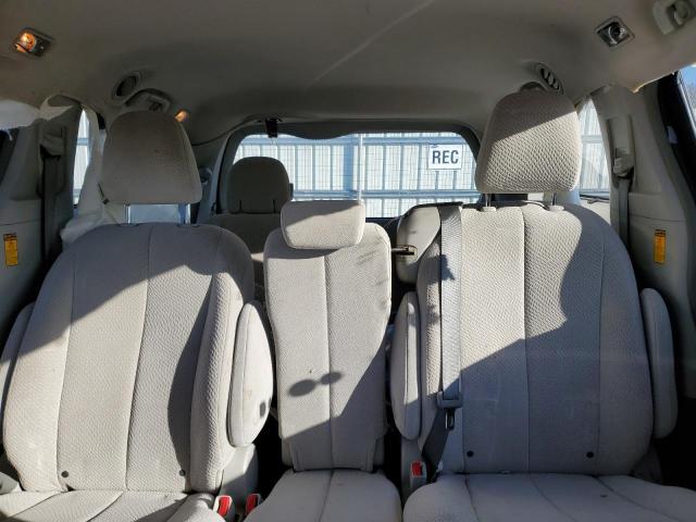 Photo 10 from auction – 2014 TOYOTA SIENNA LE with VIN 5TDKK3DC5ES448957