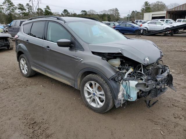 Photo 4 from auction – 2018 FORD ESCAPE SE with VIN 1FMCU0GD9JUB04440