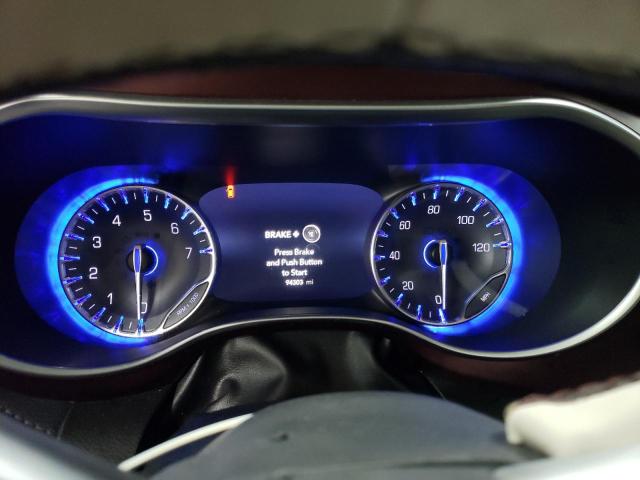 Photo 9 from auction – 2017 CHRYSLER PACIFICA L with VIN 2C4RC1GG8HR528250