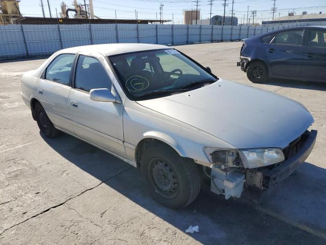 Photo 4 from auction – 2000 TOYOTA CAMRY CE with VIN 4T1BG22K7YU694331