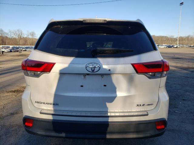 Photo 6 from auction – 2019 TOYOTA HIGHLANDER with VIN 5TDJZRFHXKS590820