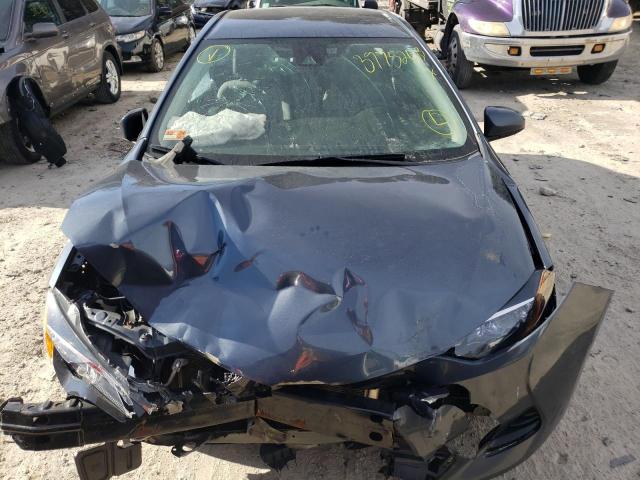 Photo 5 from auction – 2017 TOYOTA COROLLA L with VIN 2T1BURHE6HC816536