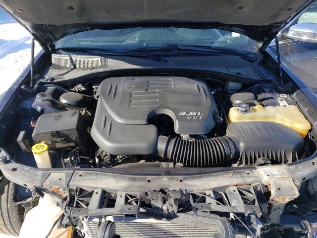 Photo 11 from auction – 2011 CHRYSLER 300 LIMITE with VIN 2C3CA5CGXBH553290
