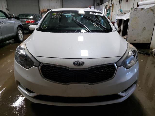 Photo 5 from auction – 2016 KIA FORTE LX with VIN KNAFX4A65G5455825