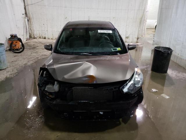 Photo 5 from auction – 2014 KIA FORTE LX with VIN KNAFX4A68E5223409